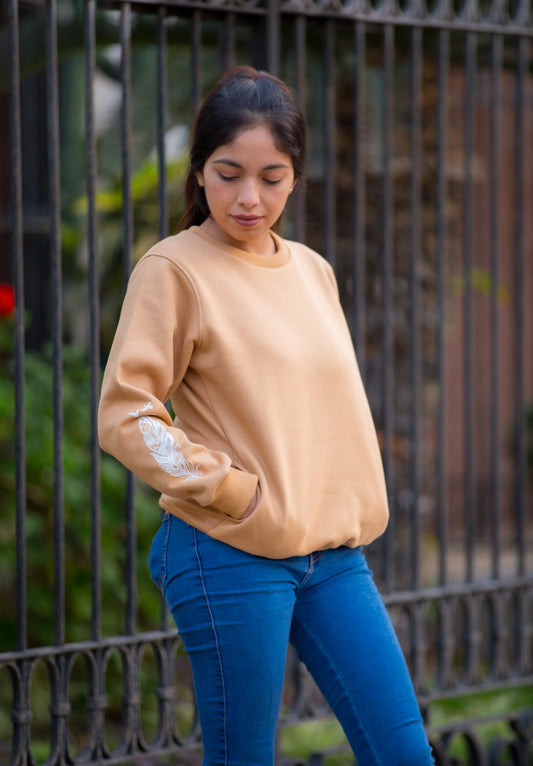 Polera Camel Plumas